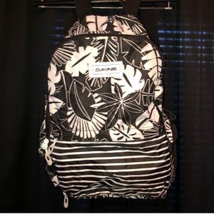 Dakine Back pack with tropical print